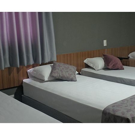 Bombonato Hotel - Facil Acesso Ao Aeroporto E Parque De Exposicoes Abcz Uberaba Dış mekan fotoğraf