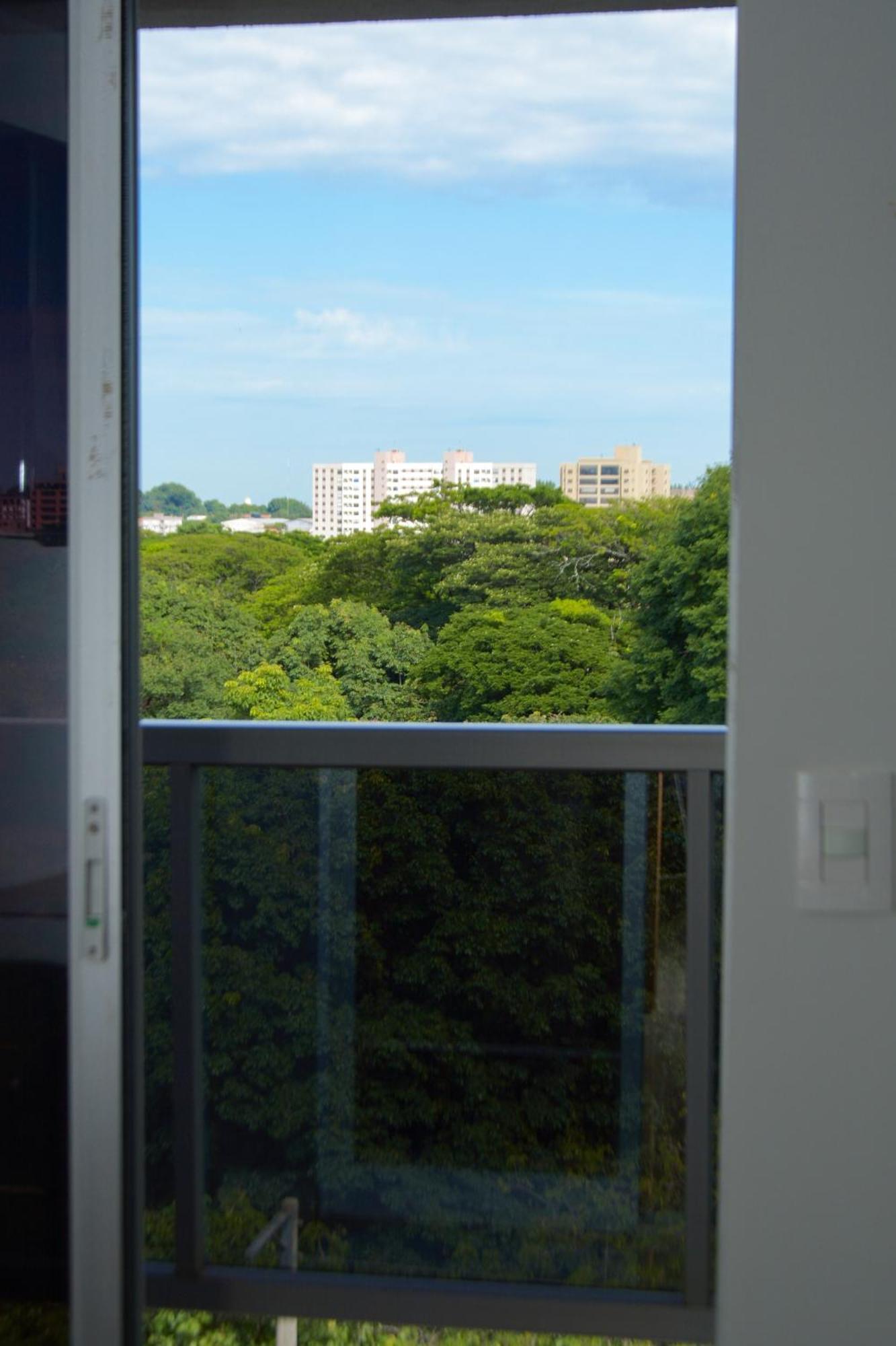 Bombonato Hotel - Facil Acesso Ao Aeroporto E Parque De Exposicoes Abcz Uberaba Dış mekan fotoğraf