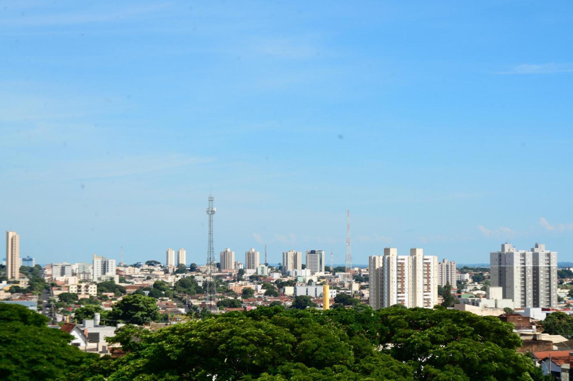 Bombonato Hotel - Facil Acesso Ao Aeroporto E Parque De Exposicoes Abcz Uberaba Dış mekan fotoğraf