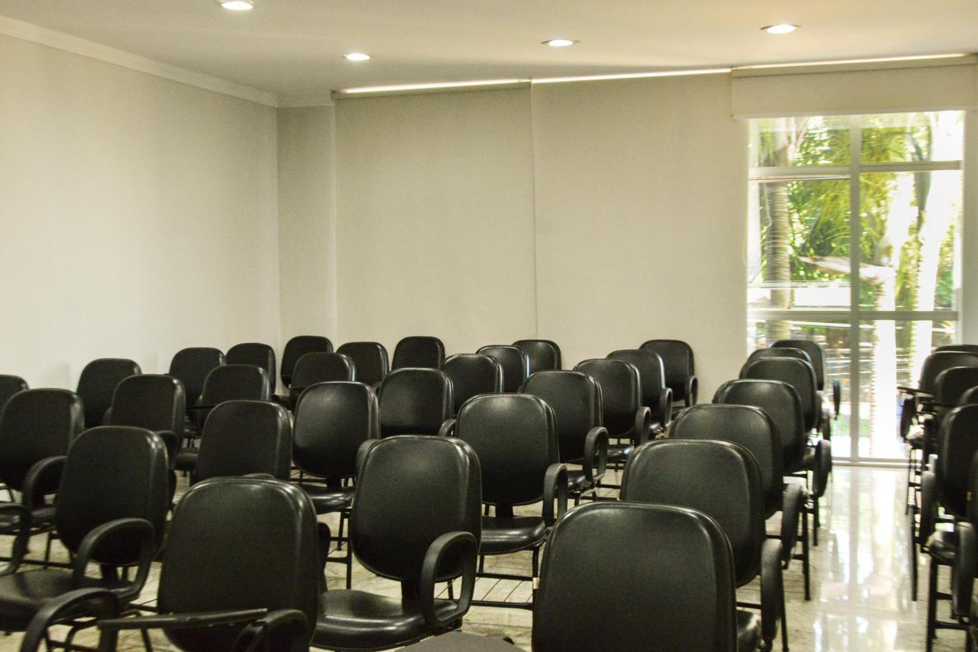 Bombonato Hotel - Facil Acesso Ao Aeroporto E Parque De Exposicoes Abcz Uberaba Dış mekan fotoğraf