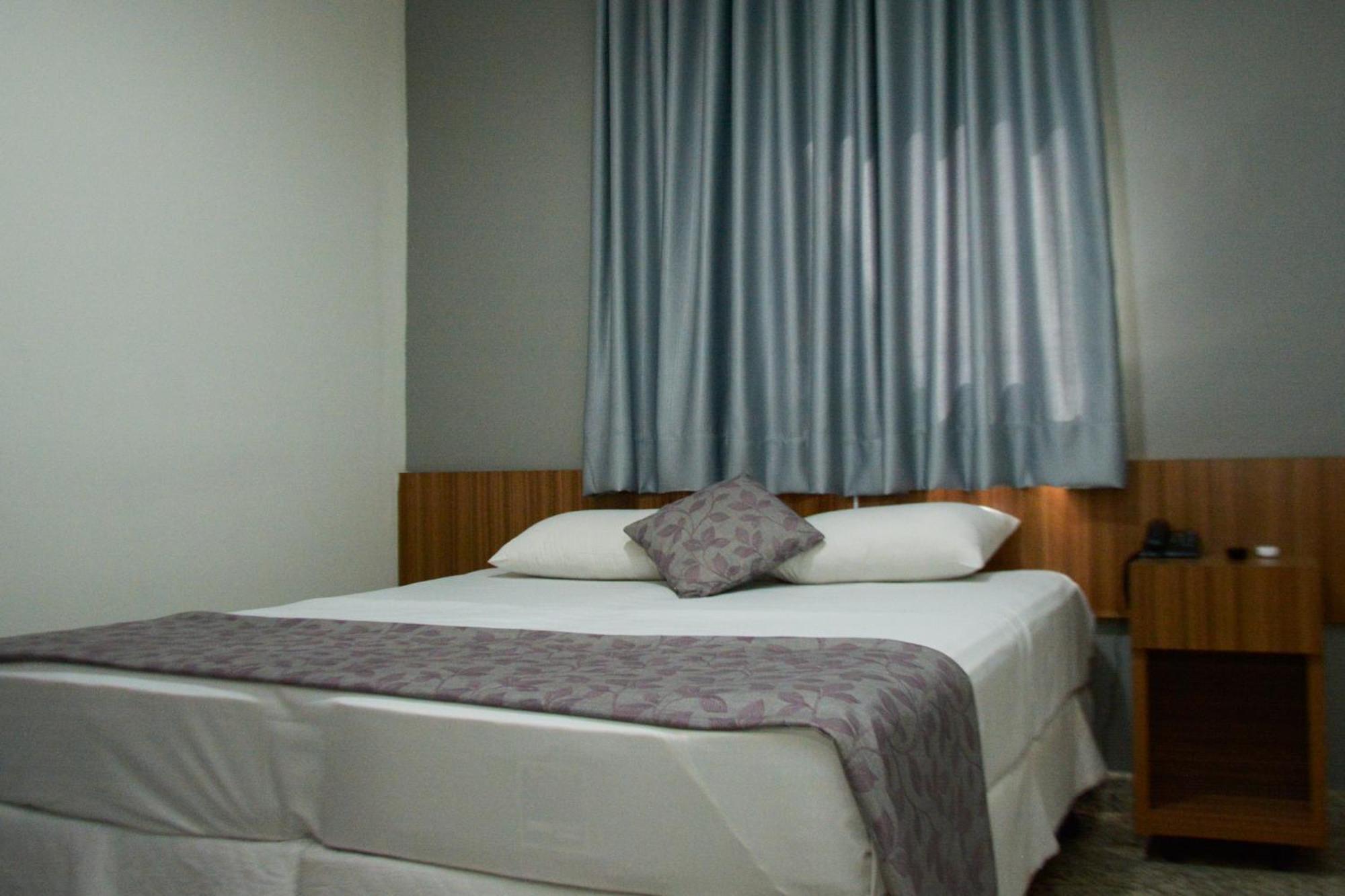 Bombonato Hotel - Facil Acesso Ao Aeroporto E Parque De Exposicoes Abcz Uberaba Dış mekan fotoğraf