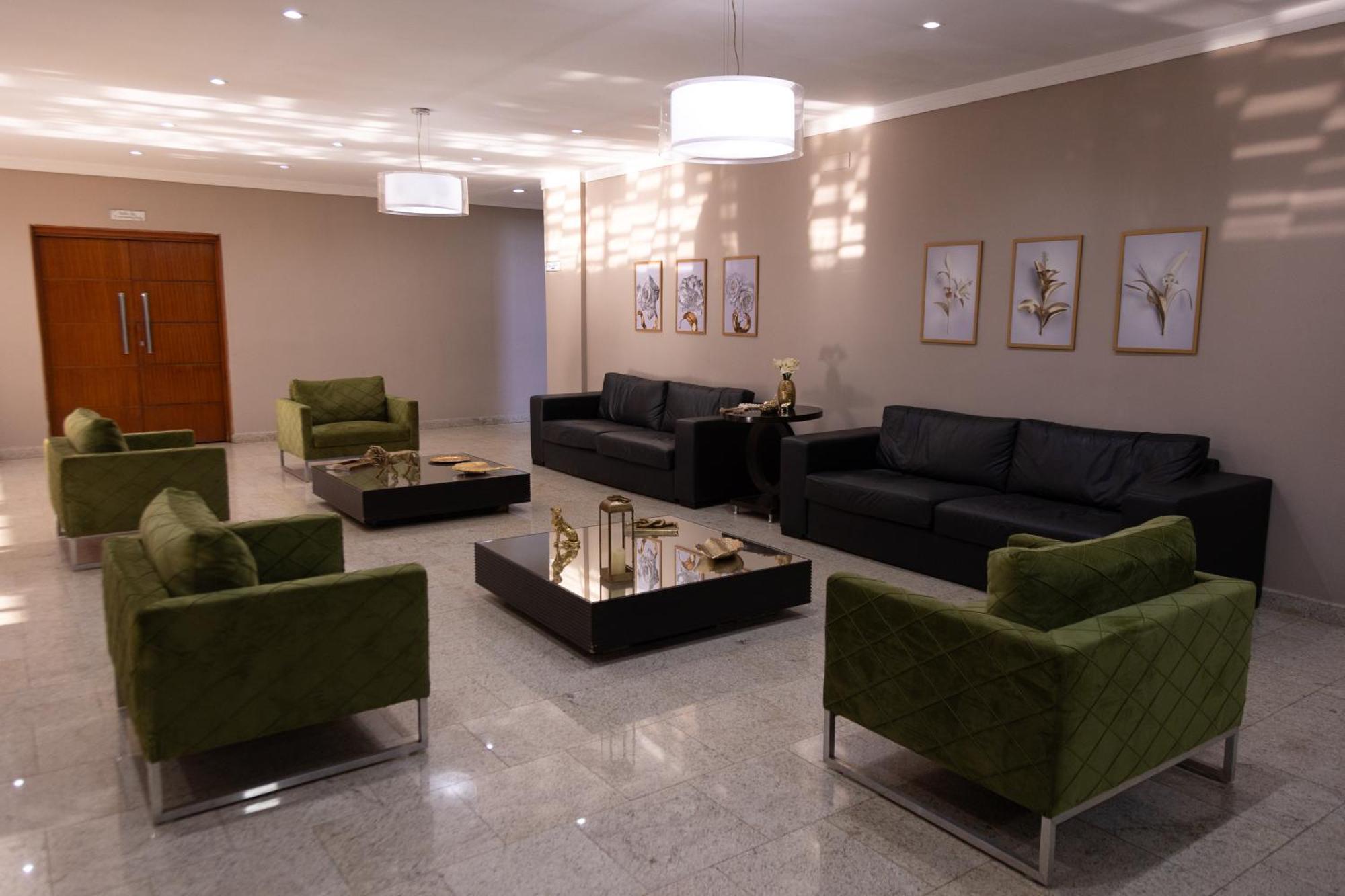 Bombonato Hotel - Facil Acesso Ao Aeroporto E Parque De Exposicoes Abcz Uberaba Dış mekan fotoğraf