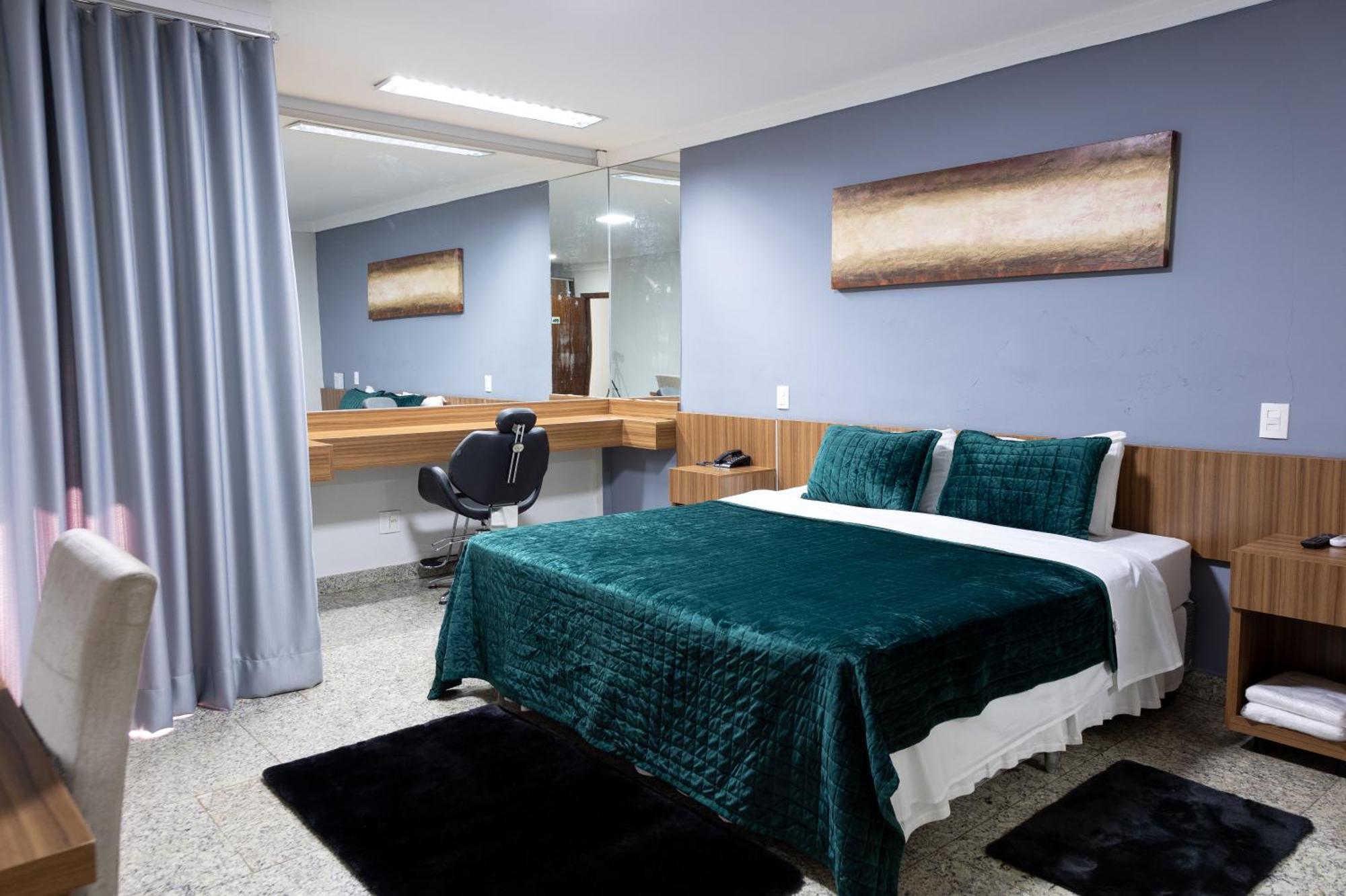 Bombonato Hotel - Facil Acesso Ao Aeroporto E Parque De Exposicoes Abcz Uberaba Dış mekan fotoğraf